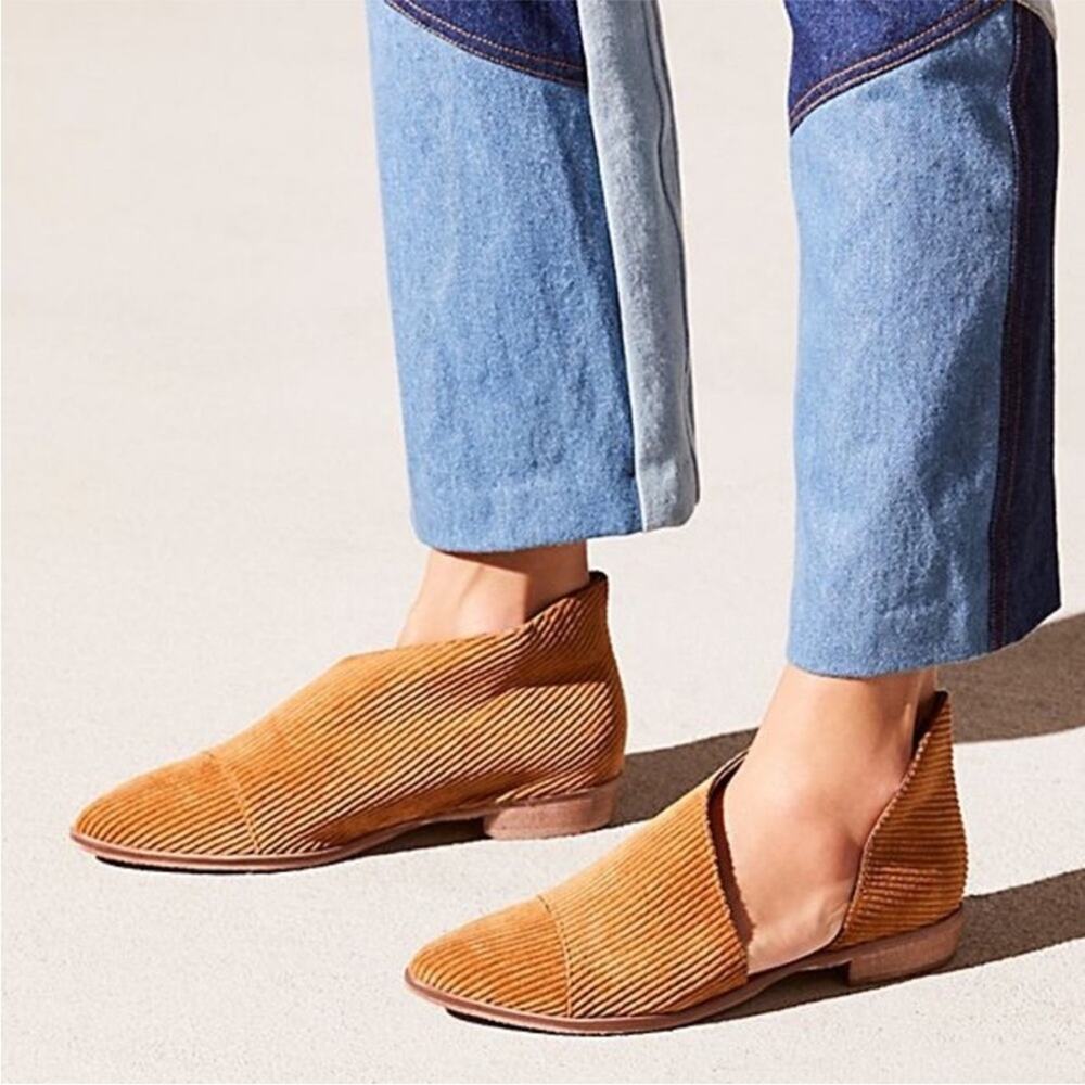 Free People | Womens Fabric Royale Gold Corduroy Flats Slip-On Shoes Textured 41